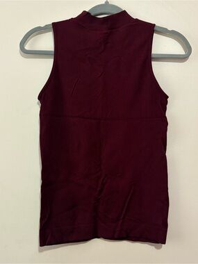 Sleeveless Ribbed Mock Neck Top in Deep Burgundy